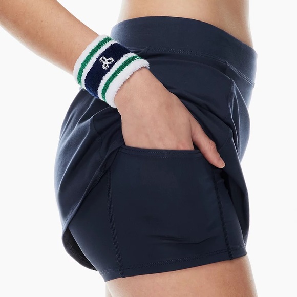 TNA Triumph Skirt - Picture 5 of 6